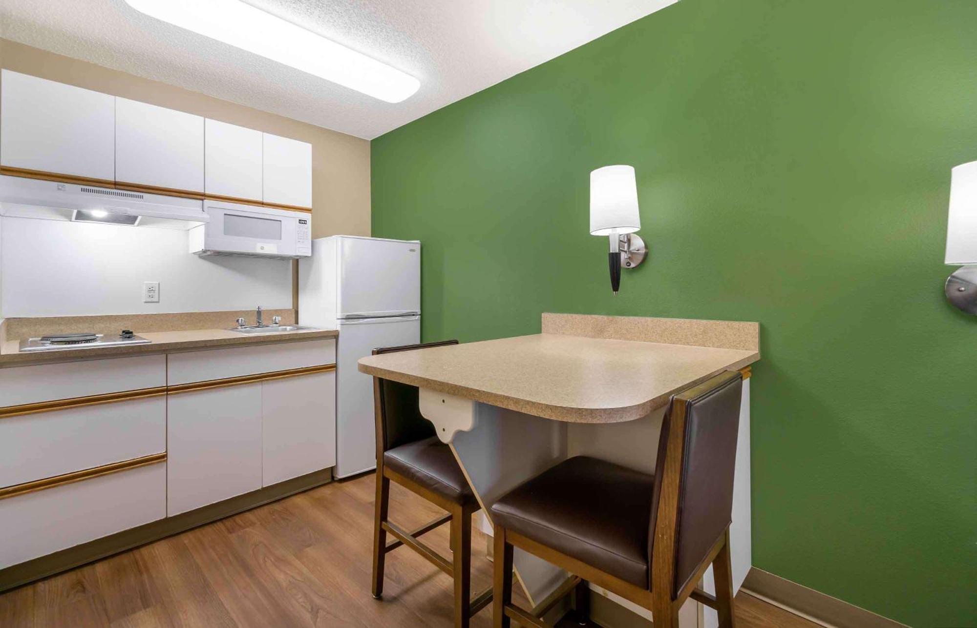 Extended Stay America Suites - Seattle - Bellevue - Factoria Екстер'єр фото